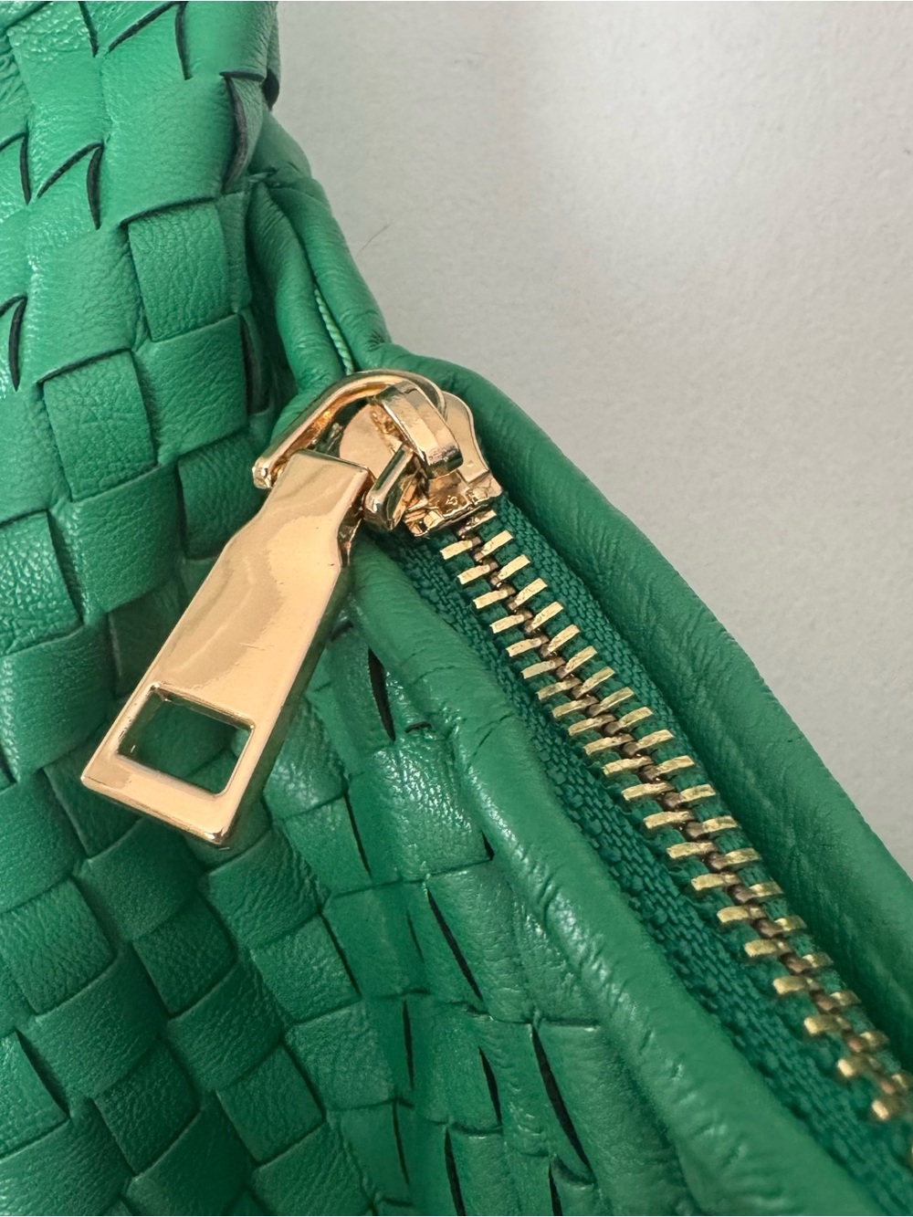 Melie Bianco / Anthropologie Green Woven Shoulder Bag - Picture 7 of 9